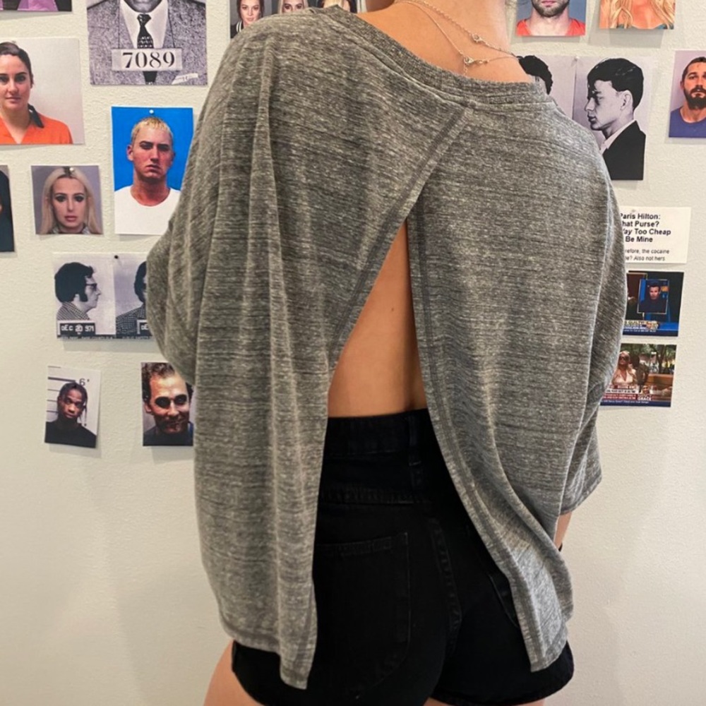 IVY PARK WORKOUT SWEAT TOP
